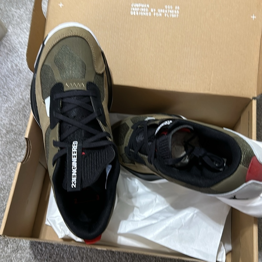 NWT men’s air Jordan size 12